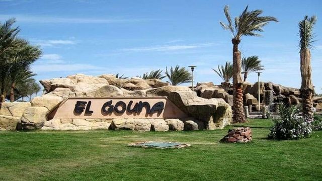 Transfer from El Gouna to Hurghada Airport